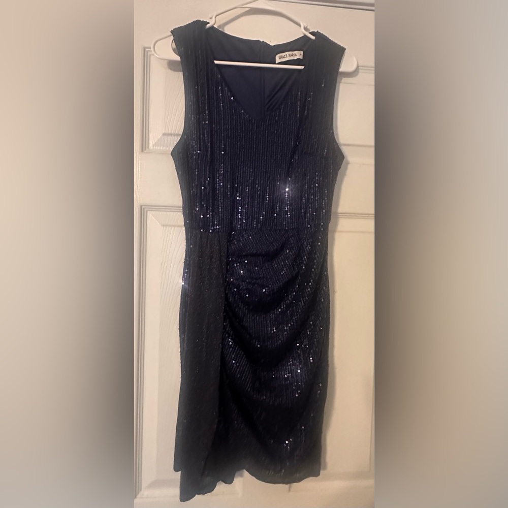 Women’s Grace Karen Size M Navy Blue Sequin Sleeveless Ruched Dress V-Neck